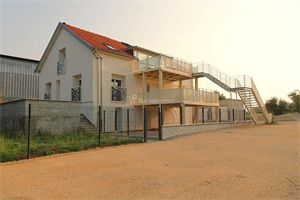 t5 à la vente -   25000  BESANCON, surface 104 m2 vente t5 - UBI478183607